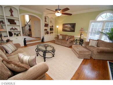 Den/Family/Great Room - Family room with built-in 