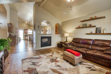 741 Desert Sage Dr, Horizon City, TX 79928 - photo 6