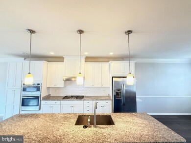 22472 Cambridgeport Square, Ashburn, VA 20148 - photo 4