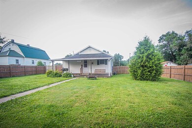 524 W 5th St, Bicknell, IN 47512 - photo 4