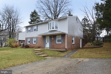 13503 Tabscott Dr, Chantilly, VA 20151 - photo 2