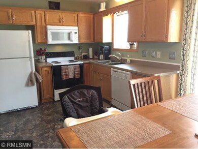 Spacious kitchen & perfect for any type of chef.