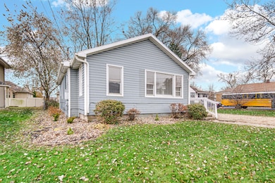 2612 Hart Rd, Highland, IN 46322 - photo 3