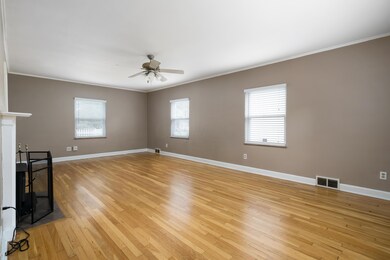 334 E Kanawha Ave_MLS_7