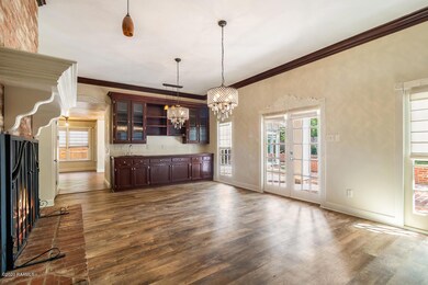 506 Presbytere Pkwy-20
