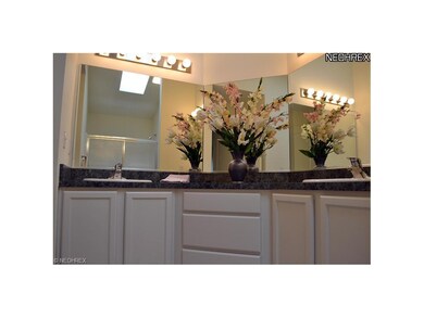 106 Windsor Cir unit 23, Aurora, OH 44202 - photo 5