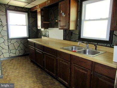 21675 Saratoga Dr, Lexington Park, MD 20653 - photo 7