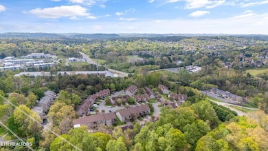 unlisted-address, Knoxville, TN 37923 - photo 5