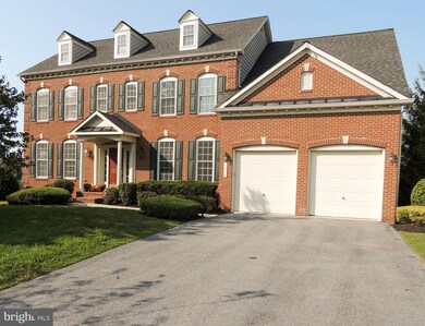 14206 Crumlin Ct, Laurel, MD 20707 - photo 2