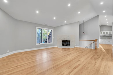 1145 Lacebark Ct, Darien, IL 60561 - photo 7