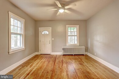 409 Carroll Ave, Laurel, MD 20707 - photo 3