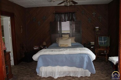 507 Orange St, Rossville, KS 66533 - photo 6