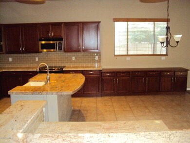 Kitchen dining area
