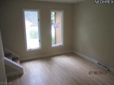 533 Cove Beach Ave, Sheffield Lake, OH 44054 - photo 7