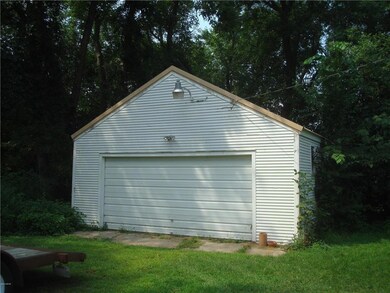 J.Jones 2160 90th St. SW, Appleton 003