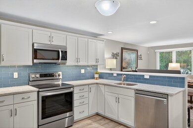 2 Pga Ln unit 2, Mashpee, MA 02649 - photo 6