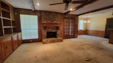 8211 Tiger Ln, Houston, TX 77040 - photo 3