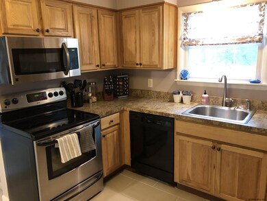 14 Michael Dr, Saratoga Springs, NY 12866 - photo 7