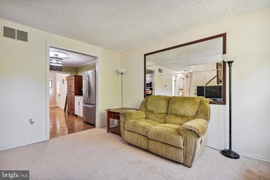 926 Kinhart Ct, Severna Park, MD 21146 - photo 4