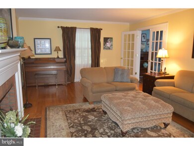 2708 Orchard Ln, Reading, PA 19606 - photo 2
