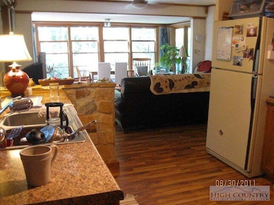 672 Rhymer Branch Rd, Deep Gap, NC 28618 - photo 4