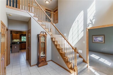 L-Shaped Staircase to greet you