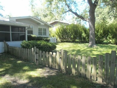 1118 S Main St, Crown Point, IN 46307 - photo 4