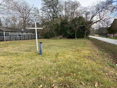 9702 Willow St, Houston, TX 77088 - photo 5