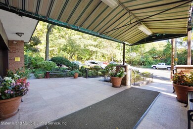 Highview Condominium unit 7G, Staten Island, NY 10301 - photo 3