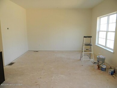 21 Nicholas Court Dr, Drums, PA 18222 - photo 4