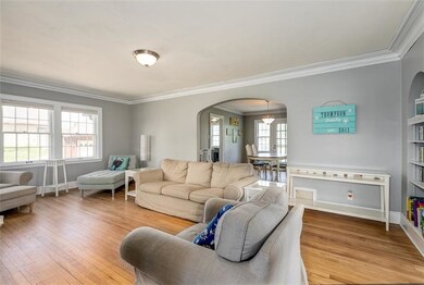 330 N 8th Ave E, Newton, IA 50208 - photo 5