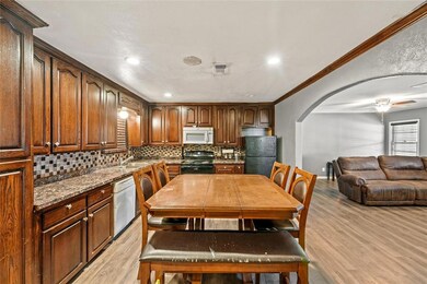 872 Odie Dr, Fort Worth, TX 76108 - photo 6