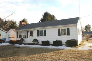 54 Davis St, Turners Falls, MA 01376 - photo 2