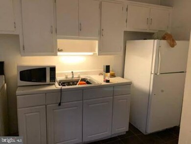 2558 W Lafayette Ave, Baltimore, MD 21216 - photo 3