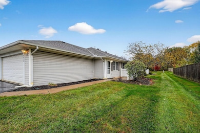 4419 Hammerton Dr unit 13D, Columbus, OH 43228 - photo 7