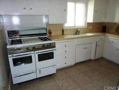 817 Lomita St, El Segundo, CA 90245 - photo 2