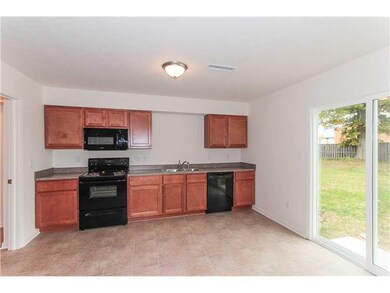 1046 Taurus Ct, Franklin, IN 46131 - photo 2