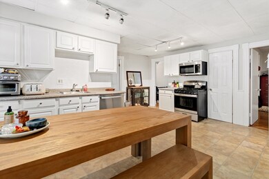 49 Lawrence St, Salem, MA 01970 - photo 7