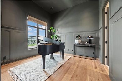 17524 Carter St, Overland Park, KS 66013 - photo 7