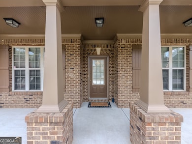 3573 Fallen Oak Dr, Buford, GA 30519 - photo 2