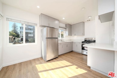 332 S Wilton Place unit 1, Los Angeles, CA 90020 - photo 6