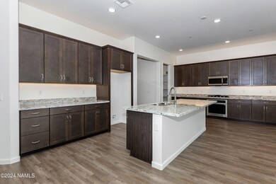 006_Kitchen