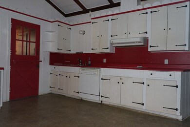 502 Chester Ave N unit 1, Douglas, GA 31533 - photo 7