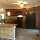 7057 Gresham Ct W, Frederick, MD 21703 - photo 3