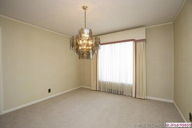 Formal dining room