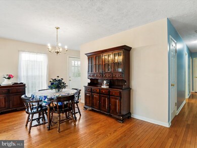 49 Peach Tree Ln, Bunker Hill, WV 25413 - photo 7