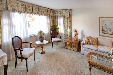 7 Magnolia Rd, Methuen, MA 01844 - photo 4