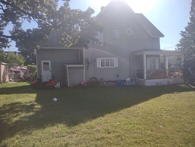 924 Clay St, Manchester, NH 03103 - photo 3