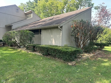 3630 Deerfield Place, Columbus, IN 47203 - photo 5