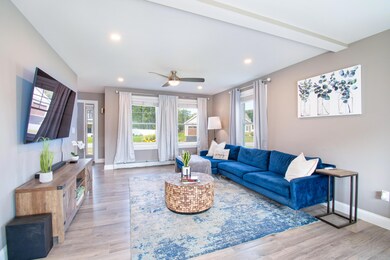 8 Champagne Ln, Lisbon, ME 04250 - photo 7